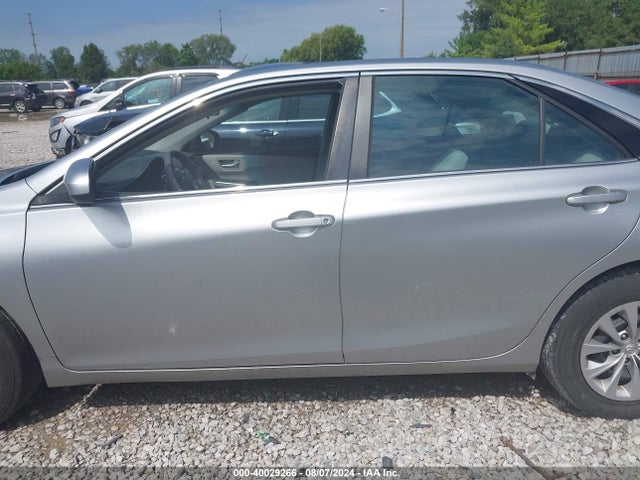 Toyota CAMRY LE 2016 4T4BF1FK5GR561594 Image 14