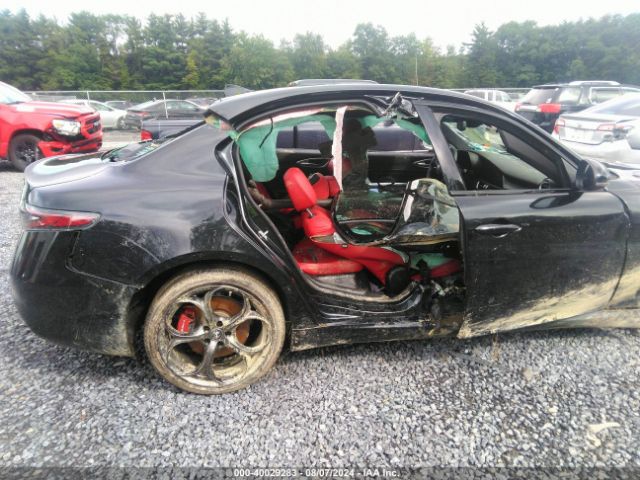 ZARFANBN9R7682996 Alfa Romeo Giulia Ti Awd