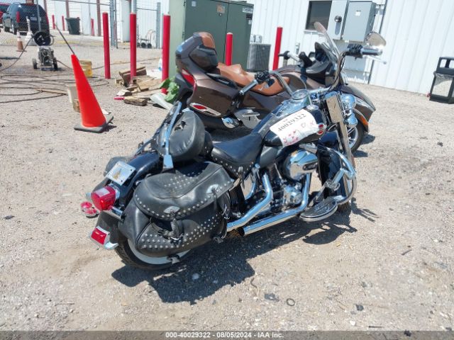 2016 HARLEY-DAVIDSON FLSTC 1HD1BWV11GB039826 Photo 3