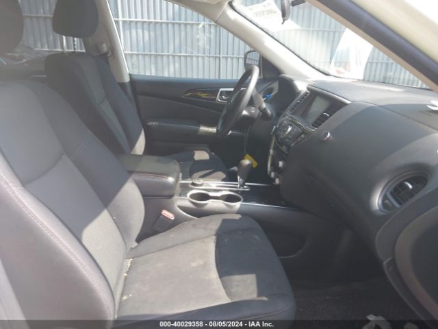 5N1DR2MM4KC590605 Nissan Pathfinder S