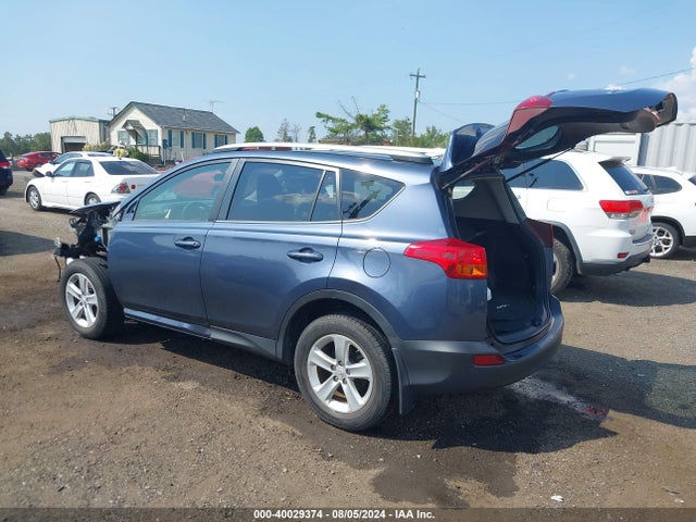 Toyota Rav4 Xle 2014 JTMRFREV1ED070606 Image 3