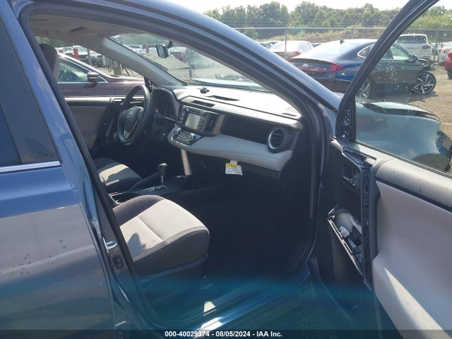 Toyota Rav4 Xle 2014 JTMRFREV1ED070606 Image 5