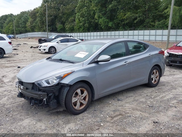 Hyundai ELANTRA SE 2015 5NPDH4AE3FH635706 Image 2