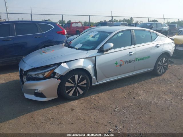 1N4BL4DV3NN371036 Nissan Altima Sv Fwd