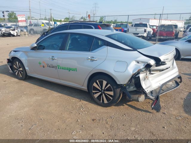 1N4BL4DV3NN371036 Nissan Altima Sv Fwd
