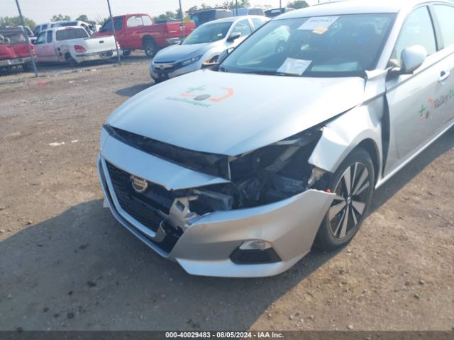 1N4BL4DV3NN371036 Nissan Altima Sv Fwd