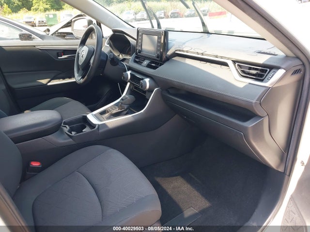 Toyota Rav4 Xle 2019 JTMP1RFV5KD010585 Image 5