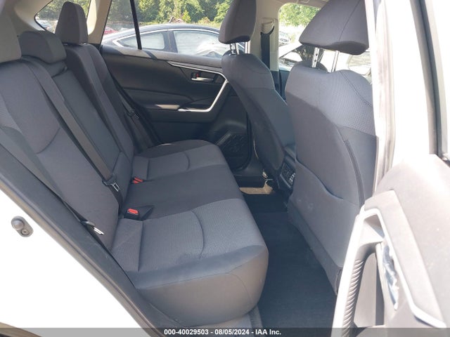 Toyota Rav4 Xle 2019 JTMP1RFV5KD010585 Image 8