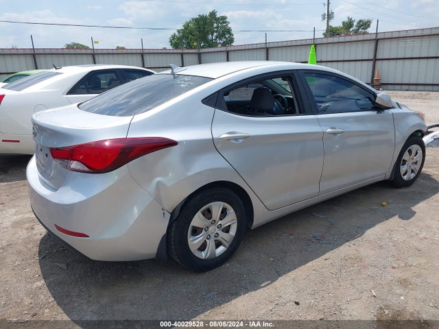 Hyundai ELANTRA SE 2016 KMHDH4AE3GU517223 Image 4