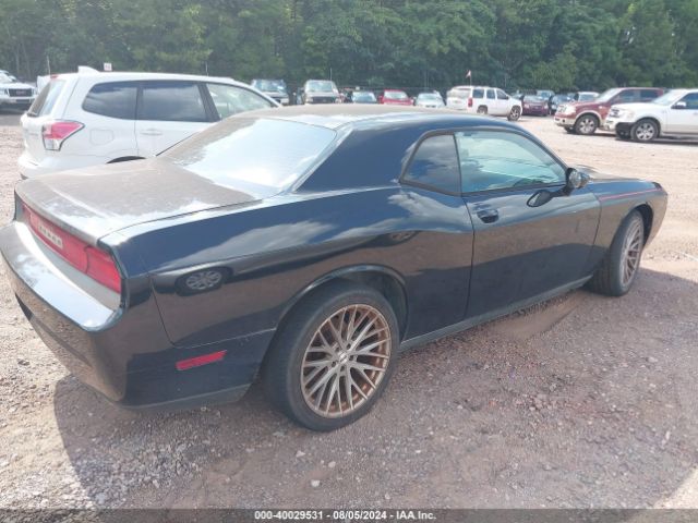 2C3CDYAG2EH126881 Dodge Challenger Sxt