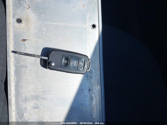 3VWLA7AJ1FM423117 Volkswagen Jetta 2.0l Tdi S