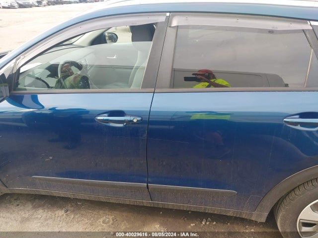 KIA NIRO EX 2018 KNDCC3LC4J5109125 Image 14