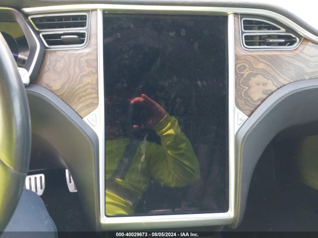Tesla Model S 90d/p100d/p85d/p90d 2016 5YJSA1E48GF142213 Image 14