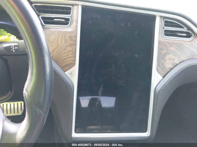 Tesla Model S 90d/p100d/p85d/p90d 2016 5YJSA1E48GF142213 Image 16