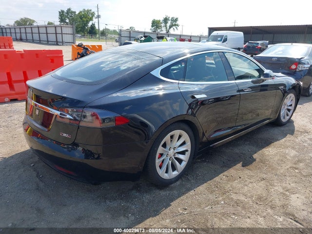 Tesla Model S 90d/p100d/p85d/p90d 2016 5YJSA1E48GF142213 Image 4