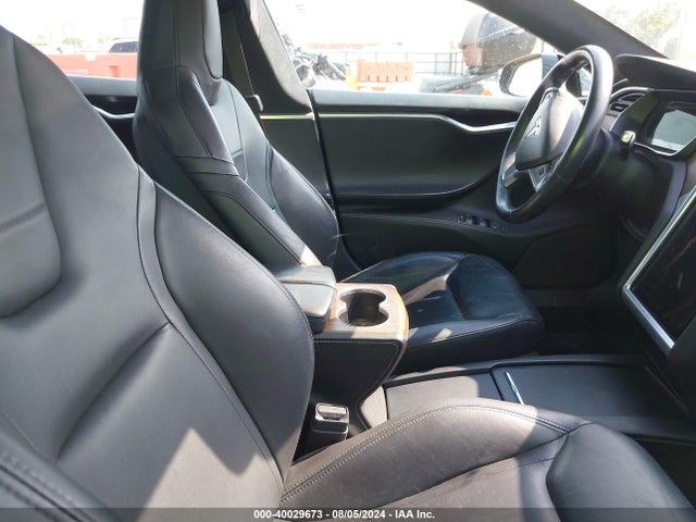 Tesla Model S 90d/p100d/p85d/p90d 2016 5YJSA1E48GF142213 Image 5