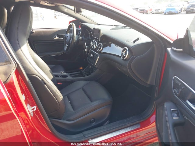 WDDSJ4GB4EN125085 Mercedes-Benz CLA 250 4MATIC