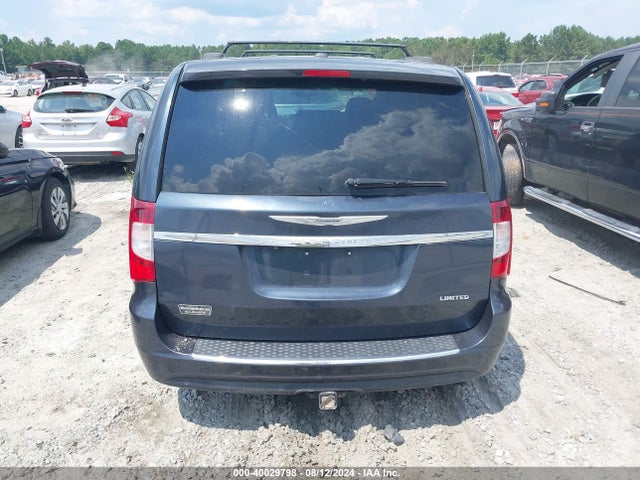 2C4RC1GG6ER115559 Chrysler Town & Country Limited