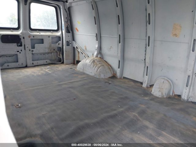 1GCWGBFP8J1256467 Chevrolet Express 2500 Work Van