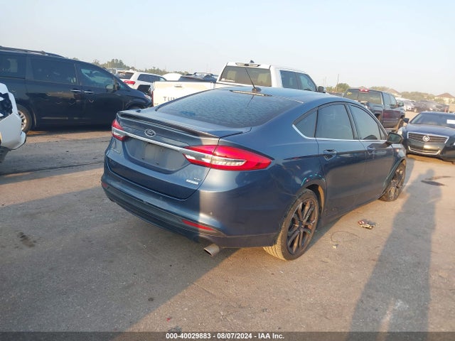 Ford FUSION SE 2018 3FA6P0HD7JR154063 Image 4