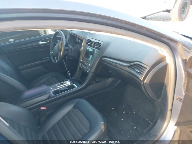 Ford FUSION SE 2018 3FA6P0HD7JR154063 Image 5