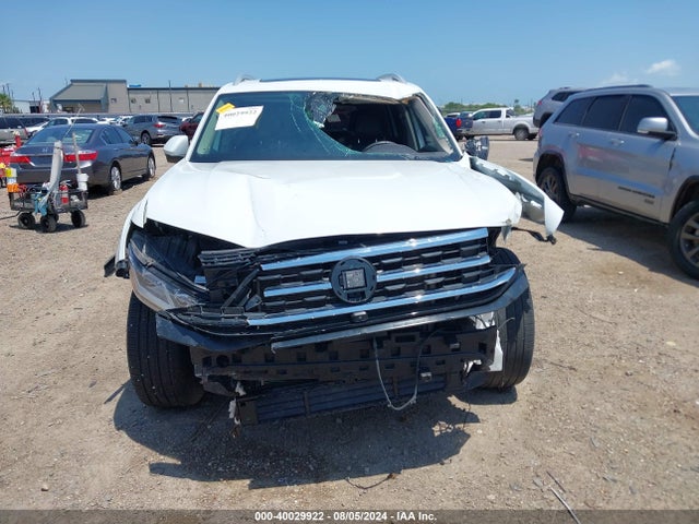 1V2FR2CA8NC513825 Volkswagen Atlas 3.6l V6 Sel Premium R-line