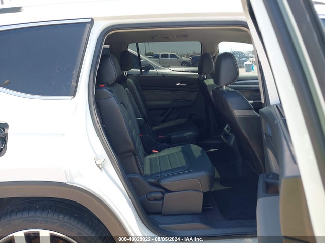1V2FR2CA8NC513825 Volkswagen Atlas 3.6l V6 Sel Premium R-line