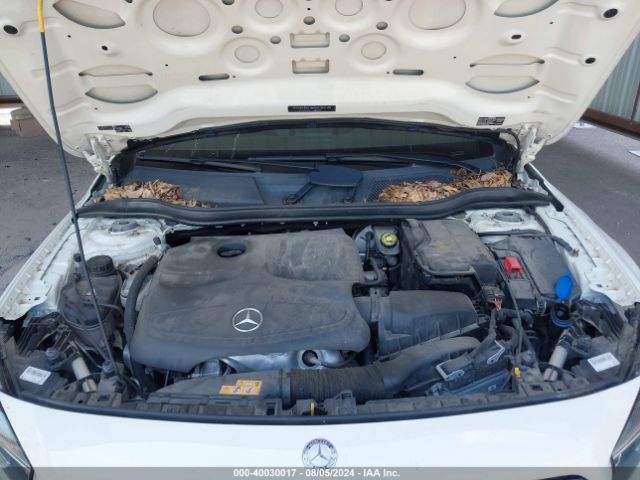 WDCTG4GB5HJ349873 Mercedes-Benz Gla 250 4matic