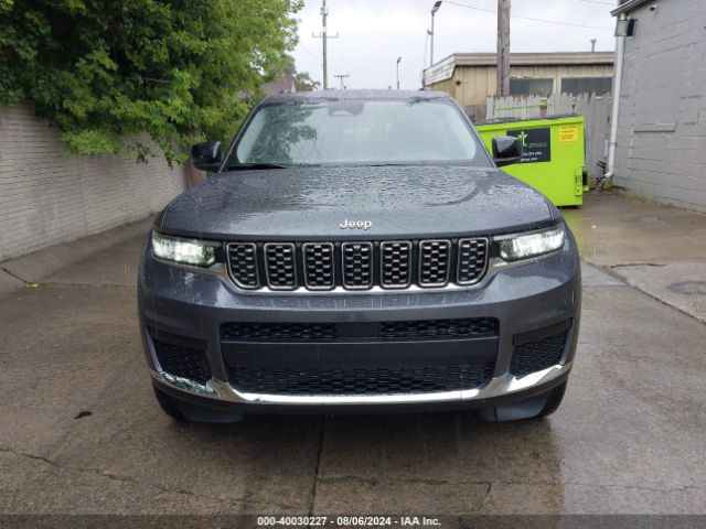 1C4RJKAG2P8881811 Jeep Grand Cherokee L Laredo 4x4