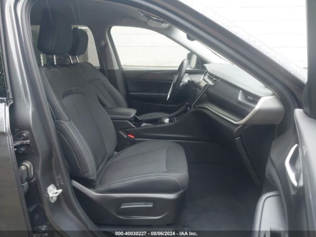 1C4RJKAG2P8881811 Jeep Grand Cherokee L Laredo 4x4