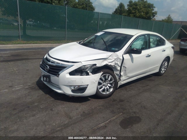 Nissan Altima 2.5 S 2015 1N4AL3AP6FC472631 Image 2