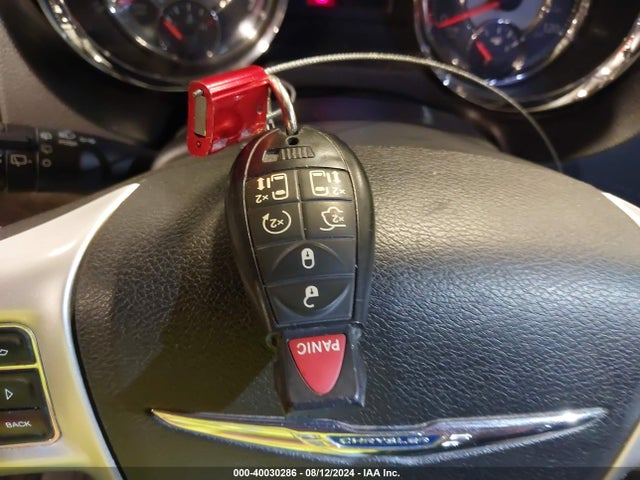 2C4RC1CG3ER359918 Chrysler Town & Country Touring-l