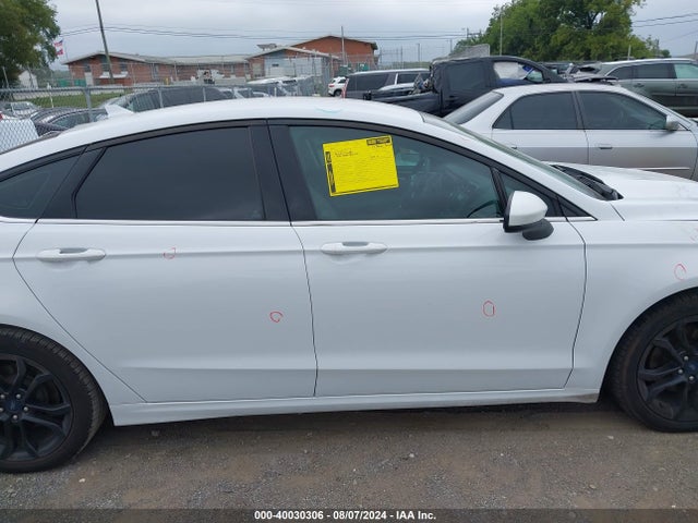 Ford FUSION SE 2019 3FA6P0HD9KR235292 Image 13