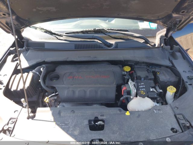 3C4NJDBB6JT492367 Jeep Compass Latitude 4x4