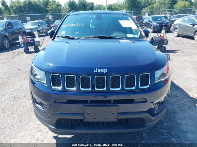 3C4NJDBB6JT492367 Jeep Compass Latitude 4x4