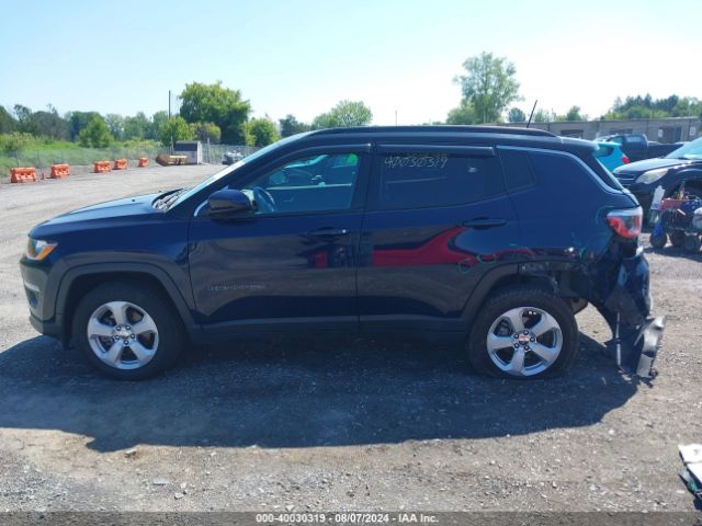 3C4NJDBB6JT492367 Jeep Compass Latitude 4x4