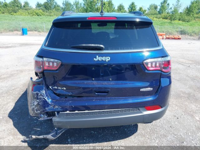3C4NJDBB6JT492367 Jeep Compass Latitude 4x4