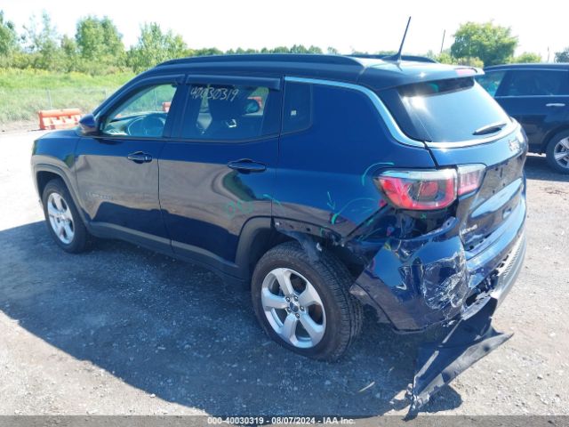 3C4NJDBB6JT492367 Jeep Compass Latitude 4x4