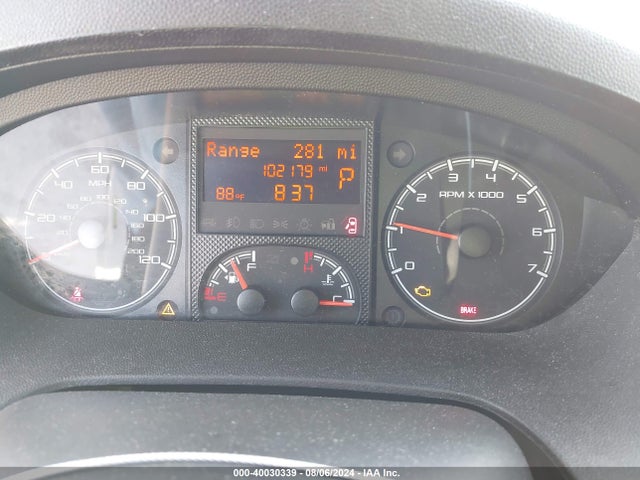 3C6TRVNG2KE550243 RAM Promaster 1500 Low Roof 118 Wb
