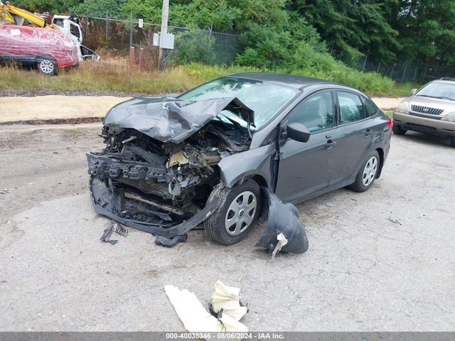 Ford FOCUS S 2016 1FADP3E29GL210250 Image 2