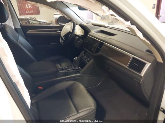 1V2XR2CA2KC578136 Volkswagen Atlas 3.6l V6 Se W/technology R-line
