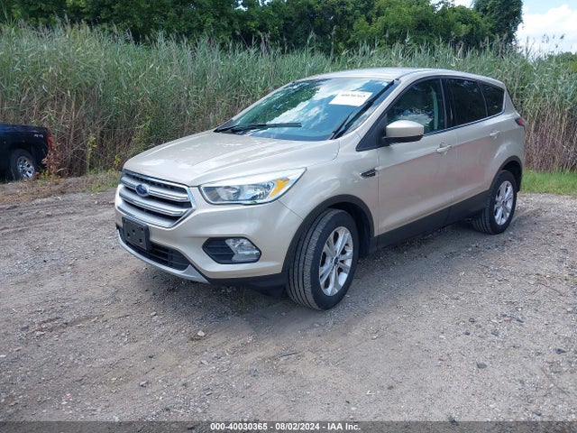 Ford ESCAPE SE 2017 1FMCU0GD5HUB19835 Image 2