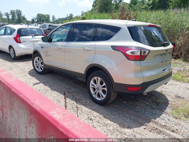 Ford ESCAPE SE 2017 1FMCU0GD5HUB19835 Image 3