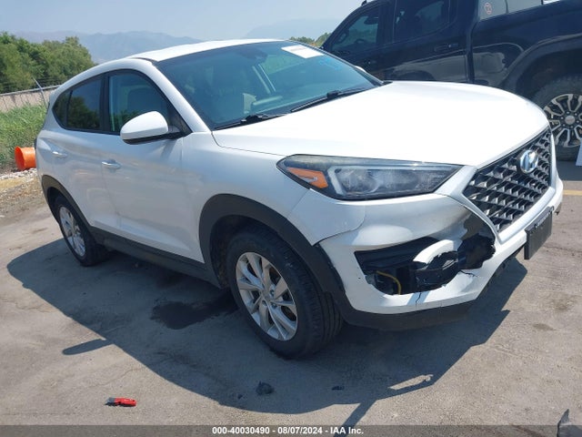 Hyundai TUCSON SE 2019 KM8J2CA46KU063774 Image 1