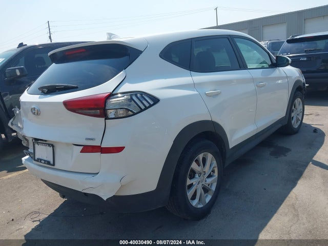Hyundai TUCSON SE 2019 KM8J2CA46KU063774 Image 4