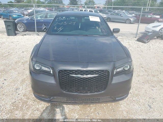2C3CCAGG4JH267740 Chrysler 300 300s Awd