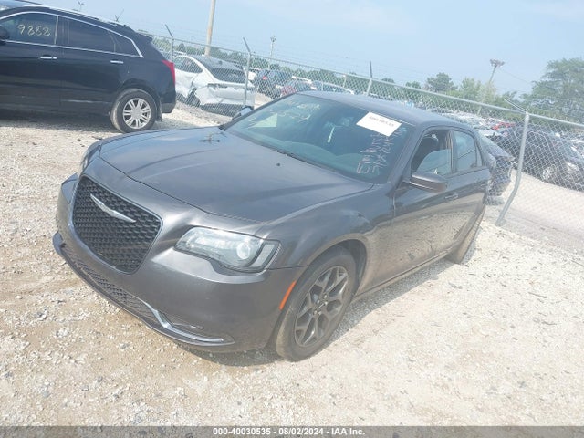 2C3CCAGG4JH267740 Chrysler 300 300s Awd