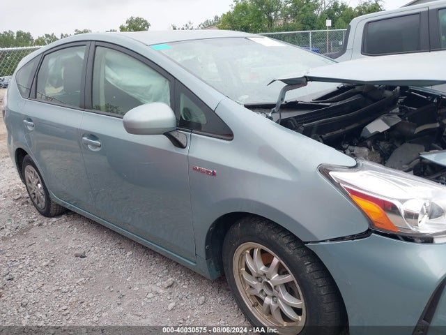 Toyota Prius V Two 2015 JTDZN3EU5FJ038090 Image 14