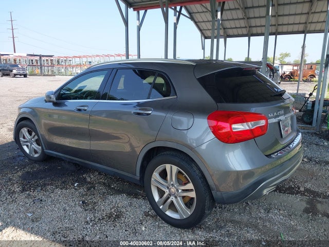 WDCTG4GB1GJ255987 Mercedes-Benz Gla 250 4matic