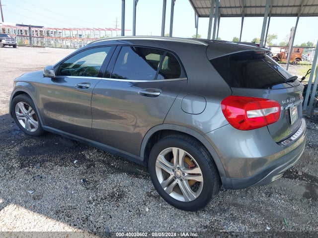 WDCTG4GB1GJ255987 Mercedes-Benz Gla 250 4matic